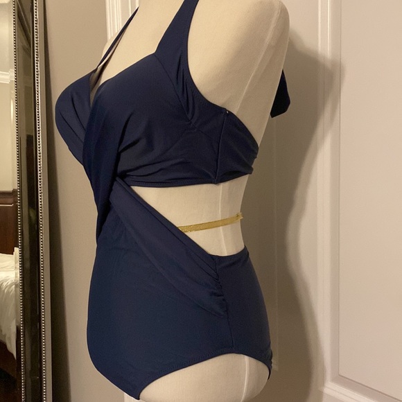 Cupshe Navy One piece cut out bathing suit Size Large - Picture 3 of 6